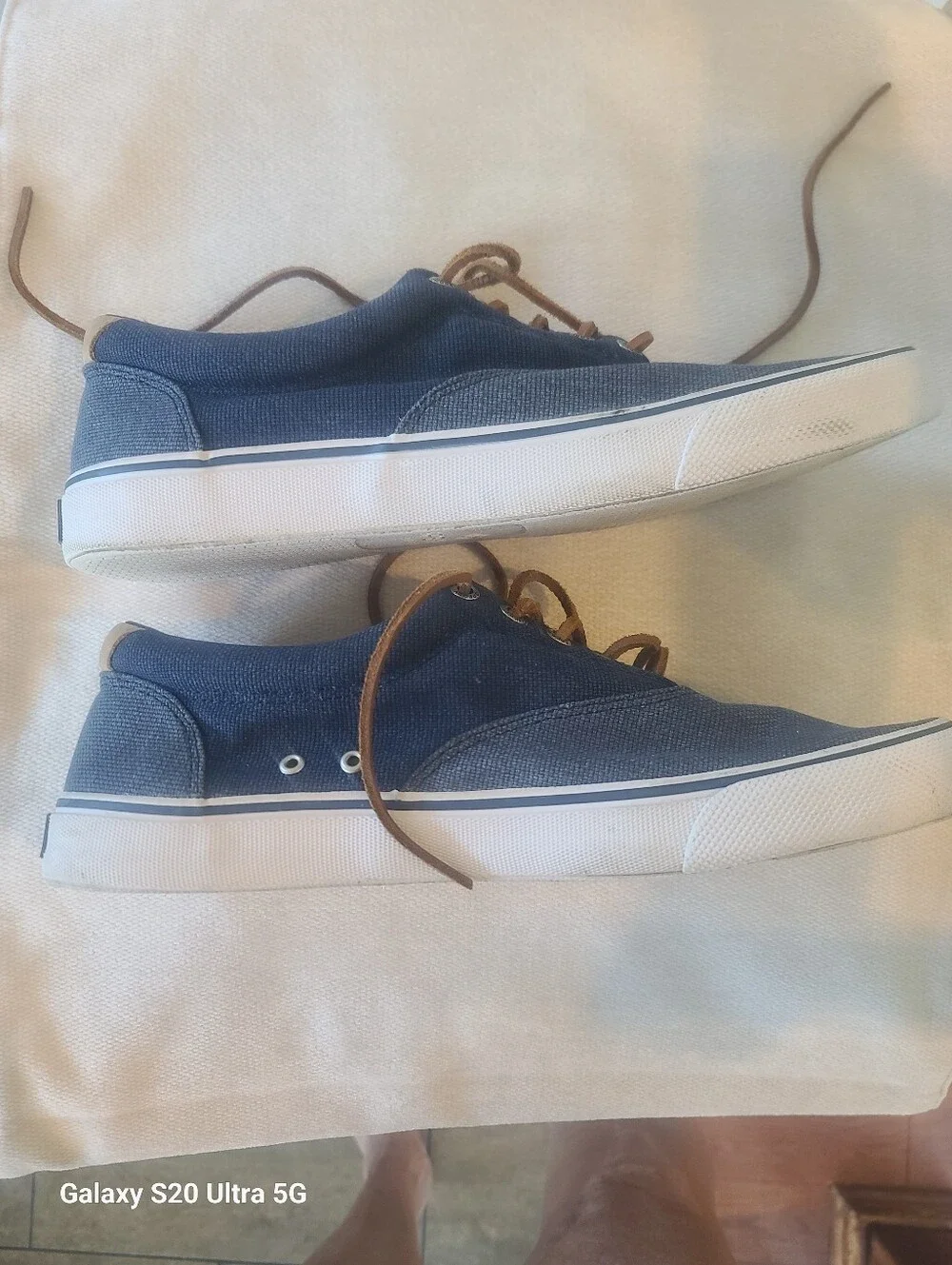 Sperry Navy Canvas Boat Shoes with Tan Laces Size 11